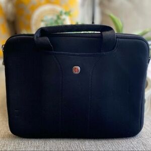 WENGER Legacy 14-inch Ultra Black Slipcase - Classic Carry Case